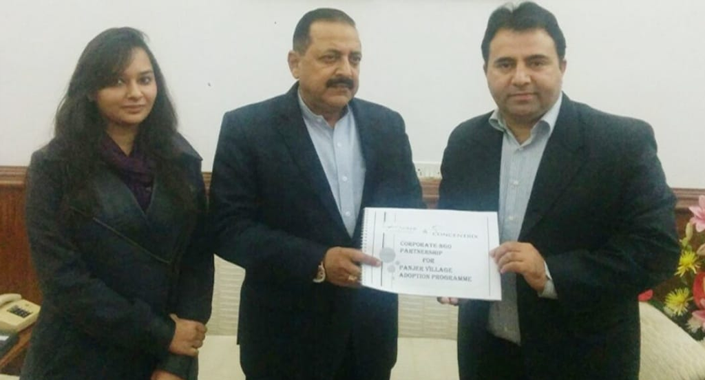 Dr. Jitender Singh, MOS with National Director LCF Mr. Sunjoo Dadroo & Ms. Anjani Bisht at his Office